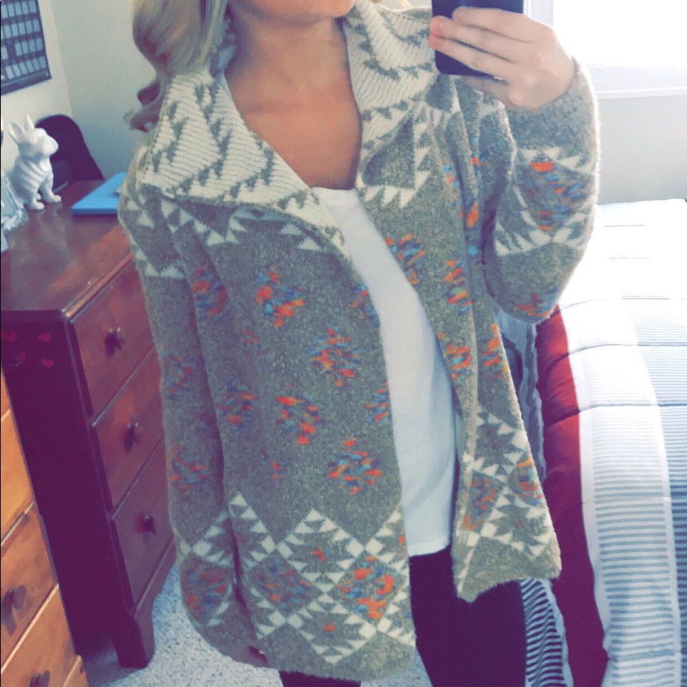 Charlotte Russe Boho Sweater 🤩
